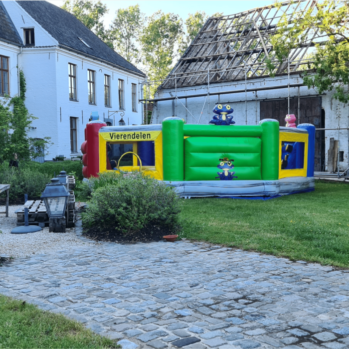 Interactief springkasteel